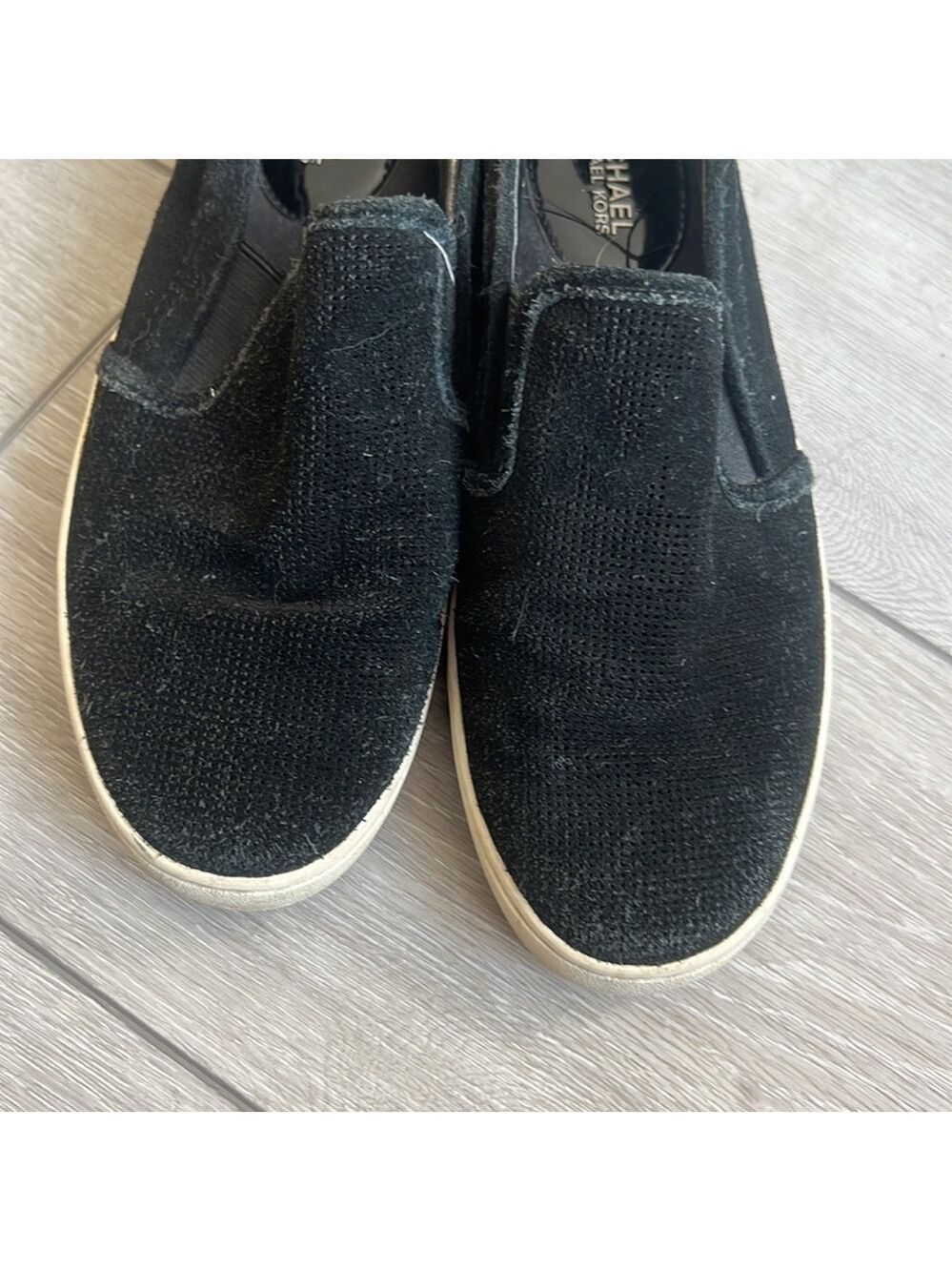 Michael Michael Kors slip on black Trent style suede comfort sneakers size 7 - Picture 5 of 8
